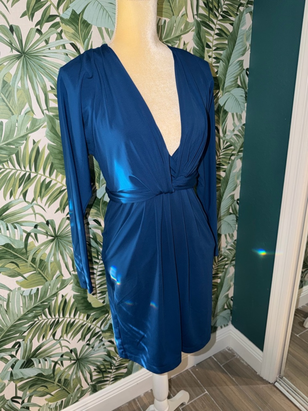 BCBGMaxAzria Deep Teal Blue Long Sleeve Midi Dress XXS